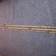 č 22- světlá třídílná bambusová štikovka - blank Ryna- naváděcí a koncové oko sklo . ostatní drátěná -v ývaz tmavě červená-šínka - šroubení mosarné pro bodec- 3 díly po 170 cm- 510 cm- cena 1700 Kč